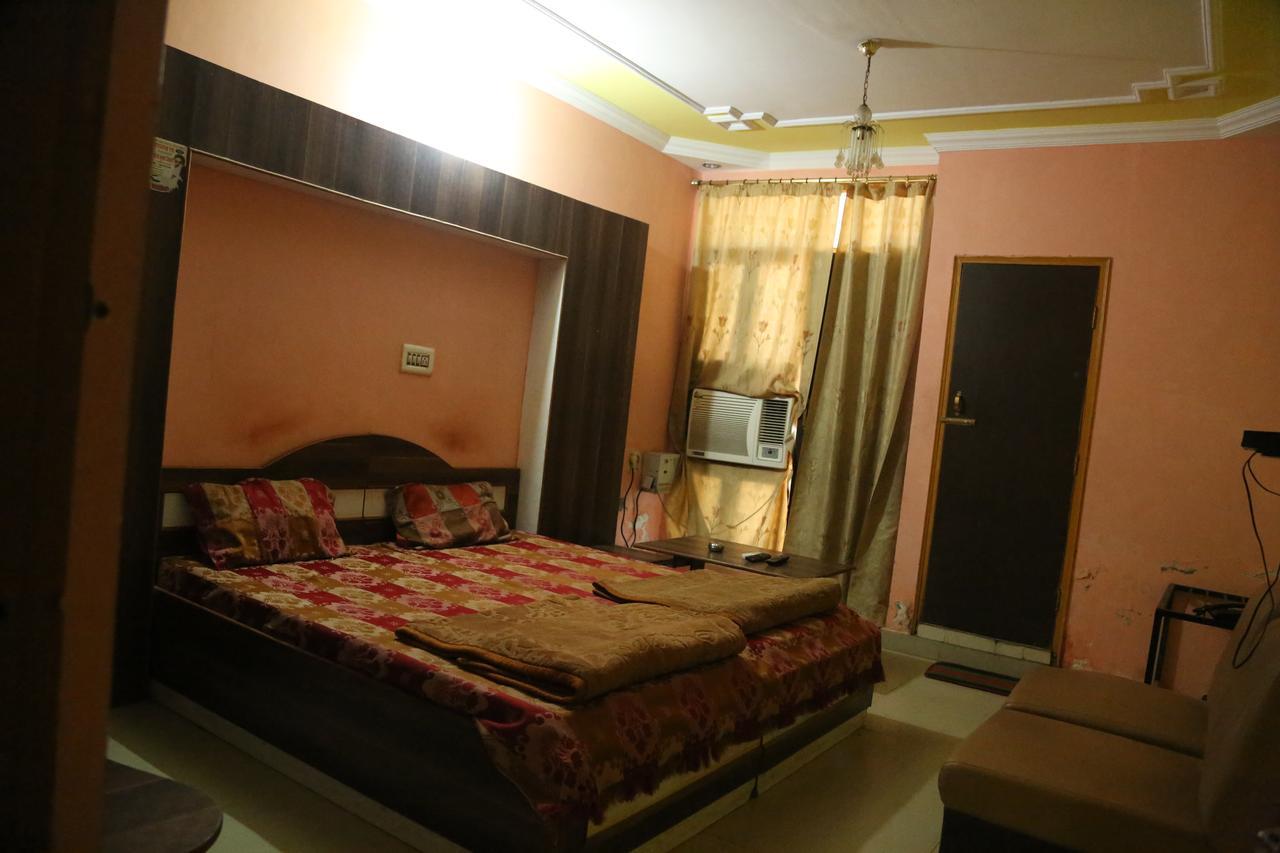 Premier Lucknow
